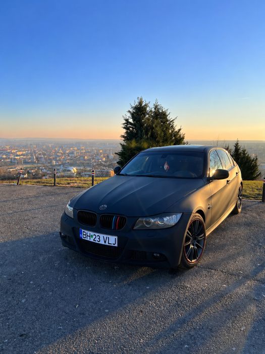 Vând BMW E90 LCI 320d