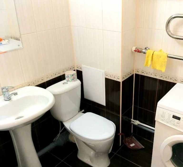 Дава се под наем Двустаен апартамент в Пловдив, Изгрев - 40 кв.м за 214.2 € - Снимка #2