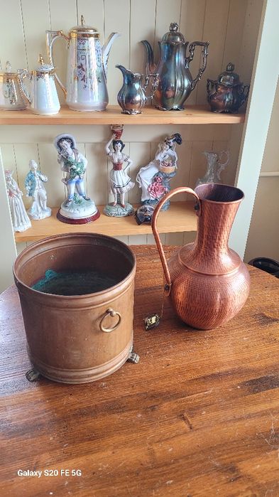 Ръчно изработена голяма медна кана,стомна от Италия