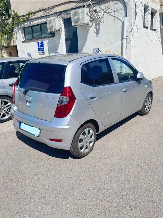 Vând Hyundai i10, 2011, 74000 km