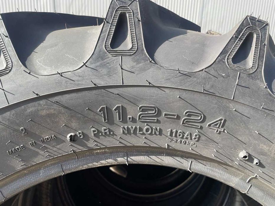 Anvelope noi pentru tractor fata cu 8PR 11.2-24 Cauciucuri Agricole