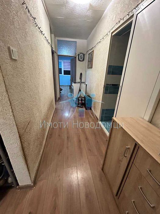 Продава се Тристаен апартамент в Шумен, Пазара - 90 кв.м за 1530 €/кв.м - Снимка #6