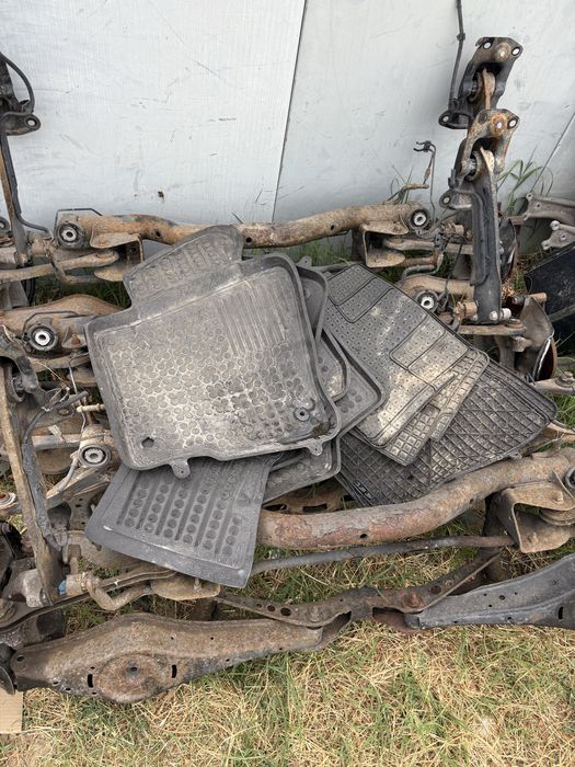 Всякакви части за Passat B6/Пасат Б6 седан/комби