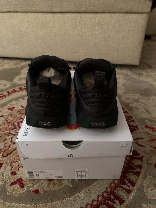 Кроссовки Nike Mind 002