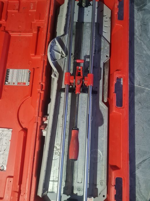 Rubi tx900 in cutie masina gresie și faianță