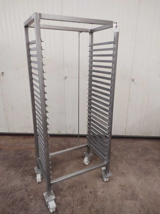 Carucior cu rotile din inox pentru tavi patiserie / horeca