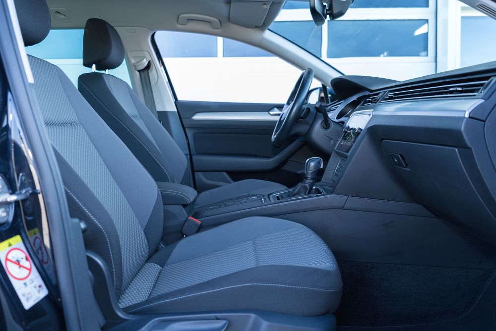 VW Passat-ACC-Automat-An 2024–Camera-52.434 km-TVA Deductibil-Navi