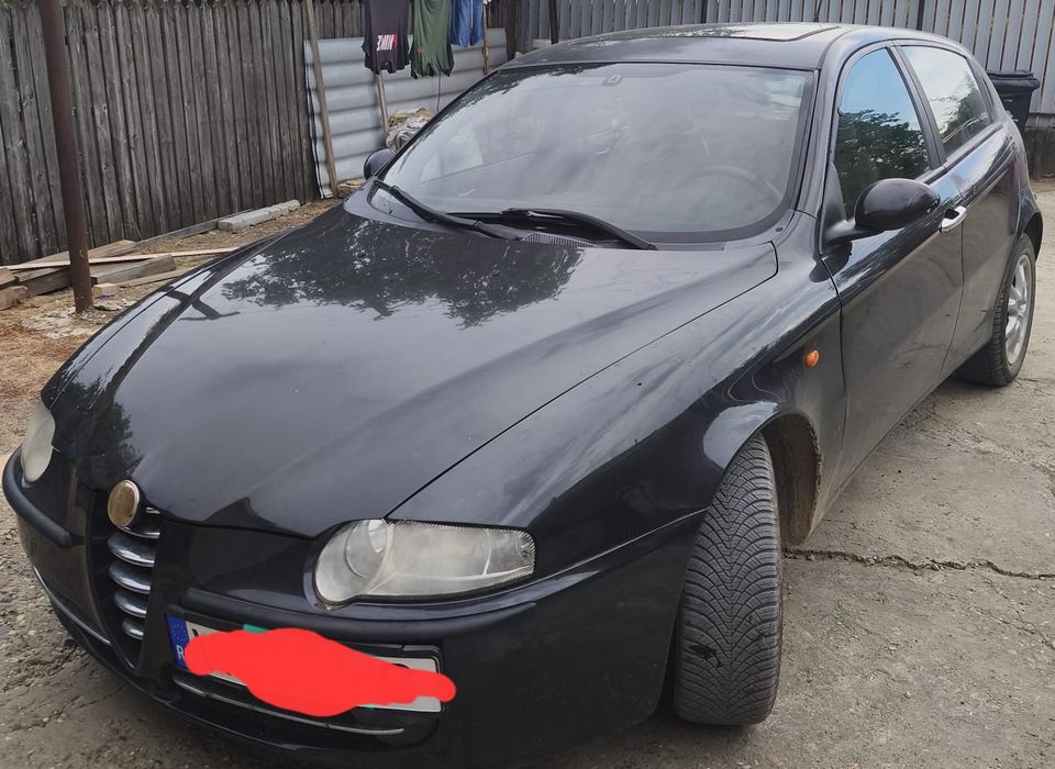 Se vinde Alfa Romeo