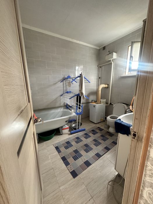 Үй сатылады