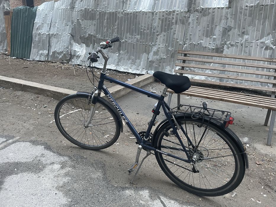 Минганлар тушунади. Чисти герман сотилади. Нархини келиштириб бераман.