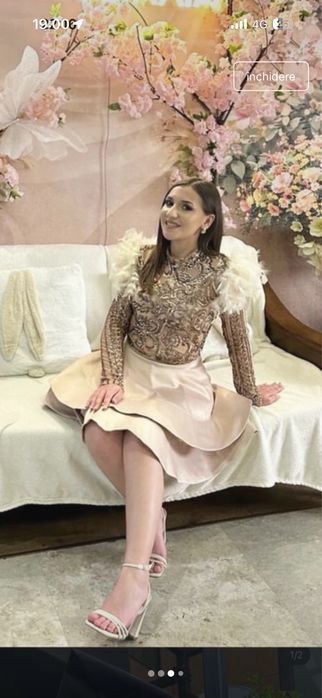 rochie clos cu puf de strut