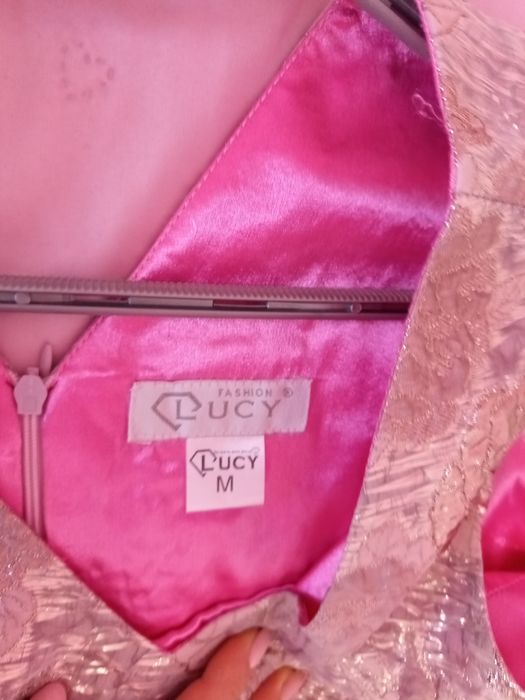 Рокля LUCY Fashion