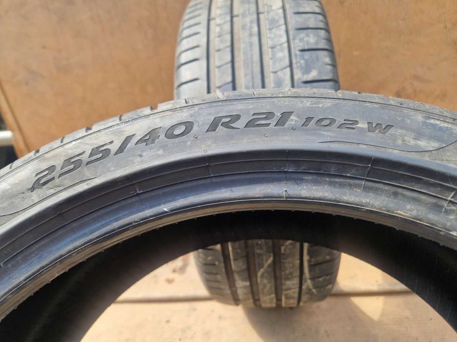 2 Pirelli R21 255/40 Летни гуми  DOT3223