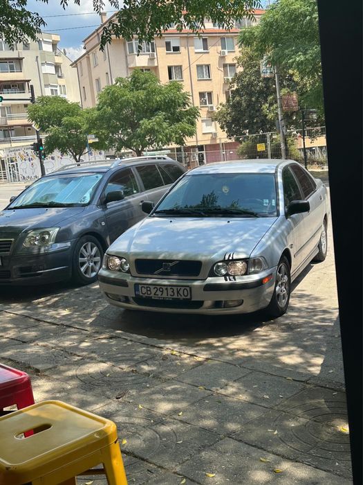 Volvo s40 1.9 2001г