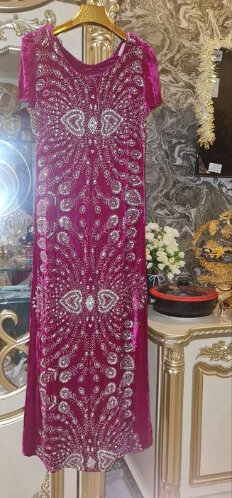 Продается платье.