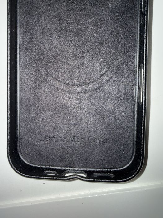 Husa piele Iphone 16 pro