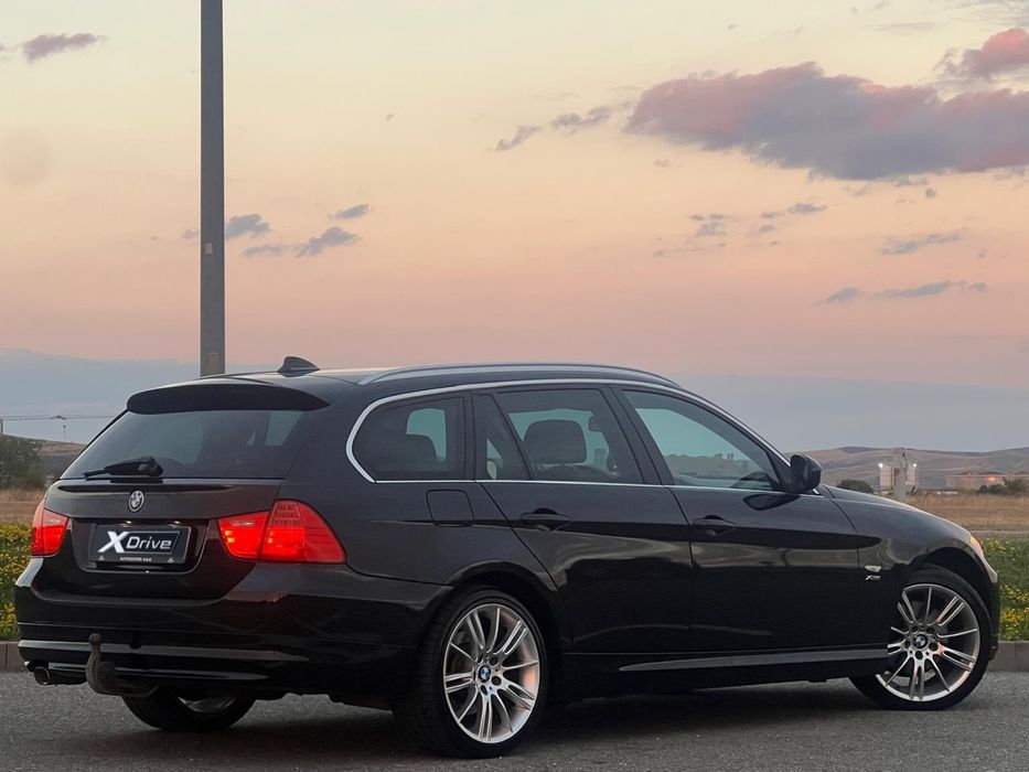 BMW 320 d Touring LCI X-Drive  navi, xenon, automat