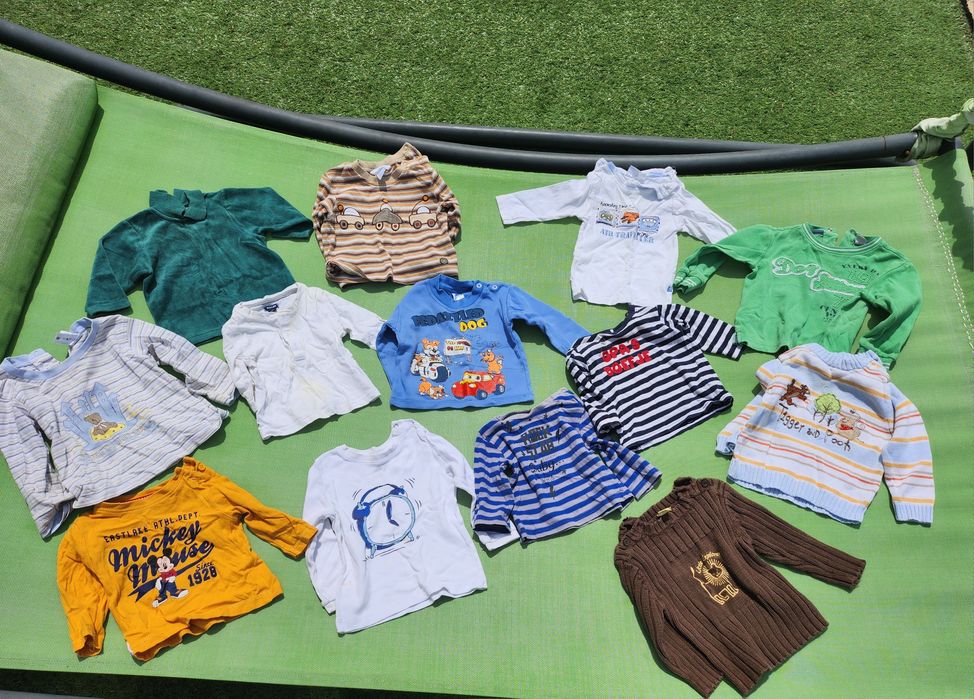 Lot haine copii nou născuți