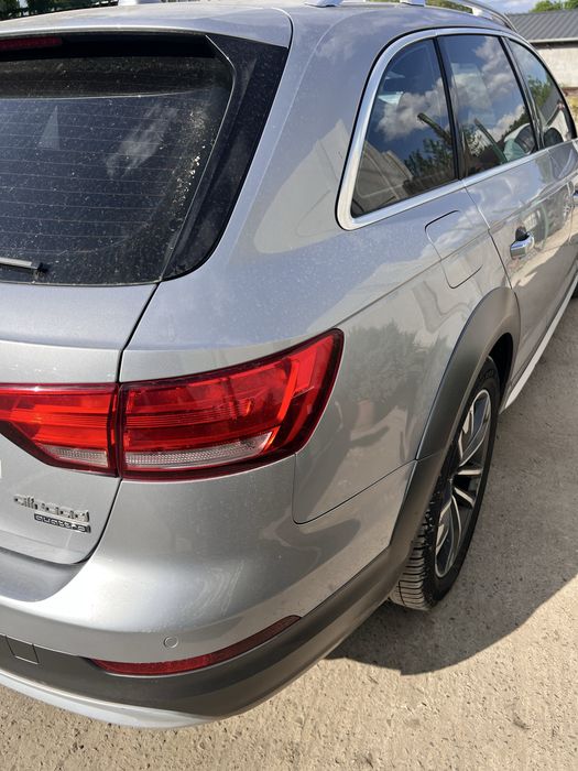 Centuri siguranță stânga și dreapta față Audi A4 B9