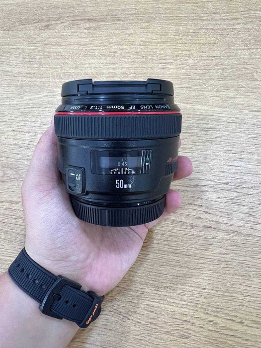 Объектив Canon EF 50mm F1.2L USM