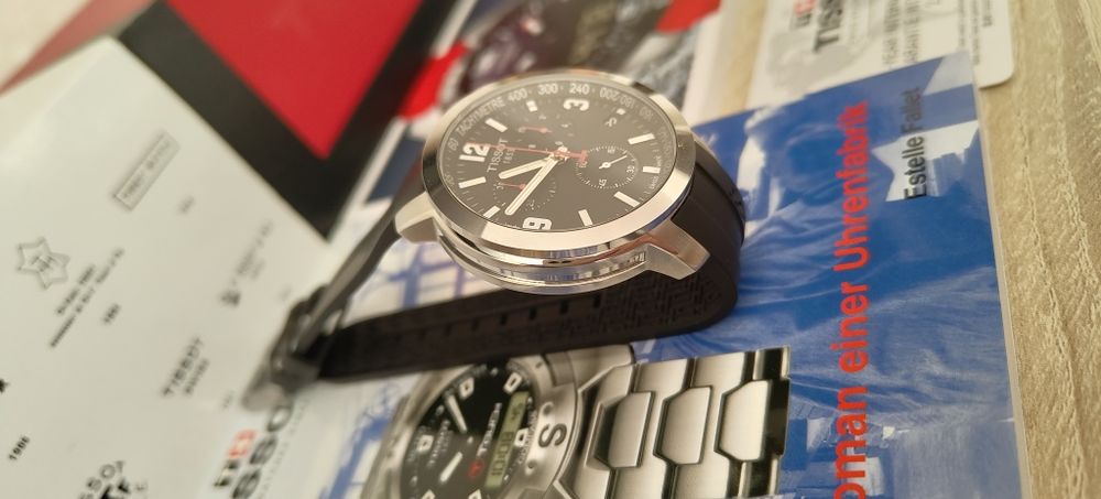 Tissot T-Sport Chronograph сапфир