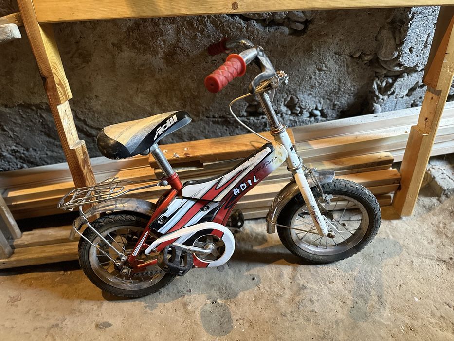 Bolalar velosiped sotiladi xolati yaxshi