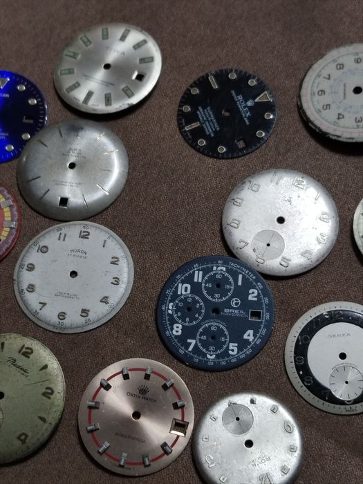 Lot cadrane  și mecanisme ceasuri