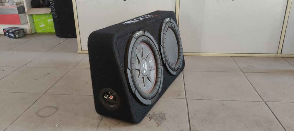 Subwoofer Auto Incintă Slim Kicker CompRT 43TCWRT102 – 2 Ohmi, Stare Excelentă