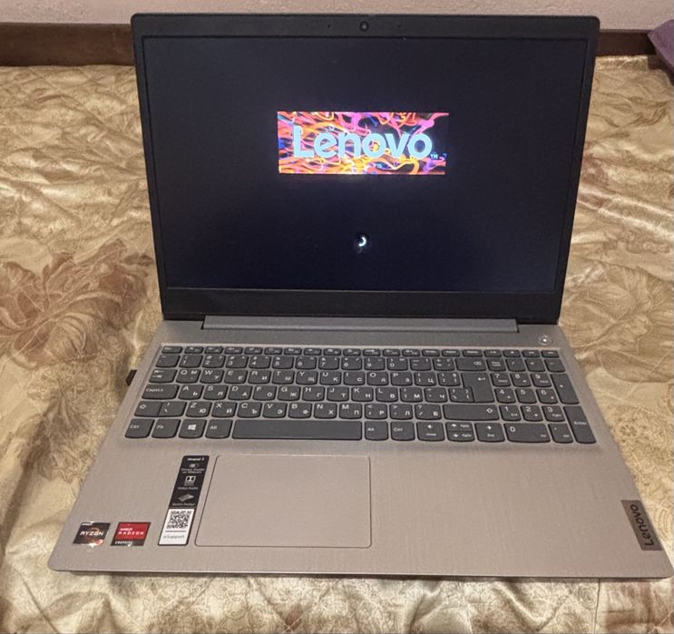 Lenovo IdeaPad 3 15ADA05