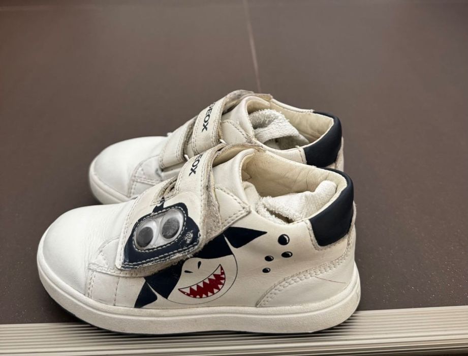 Adidași Geox mărime 25 de vanzare