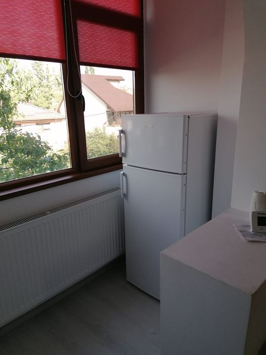 Închiriez apartament cu o camera