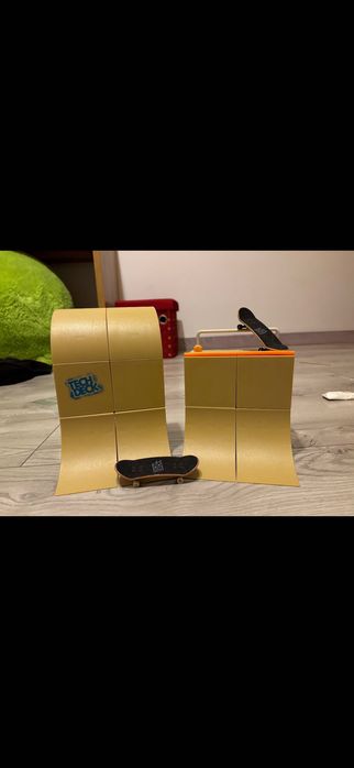 Tech Deck cu 2 rampe, Mega Danny Way