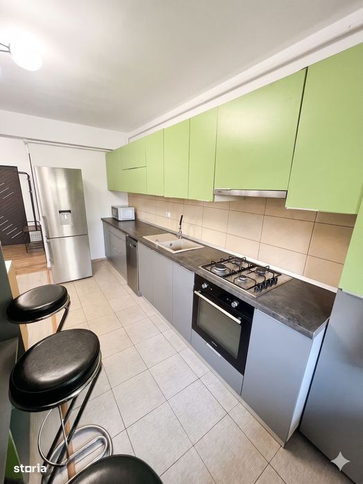 Vilă P+1+M | Curte 70mp | 12 min. Metrou Leonida | Direct Proprietar