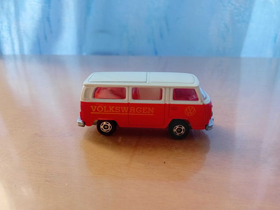 Macheta metal TOMICA TOMY F29 VW T2 Bus Japonia  RAR