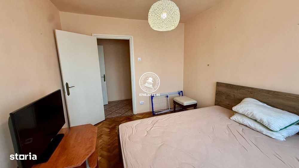 Apartament 3 camere Podu Ros
