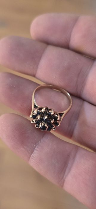 Inel aur safire naturale