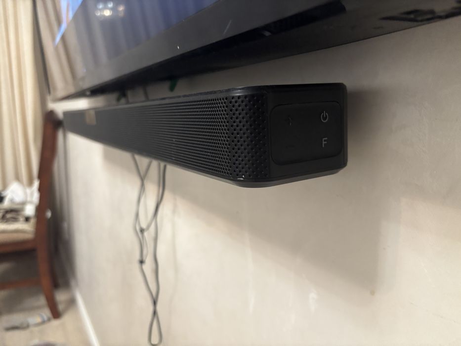 Продам Саундбар LG SN4