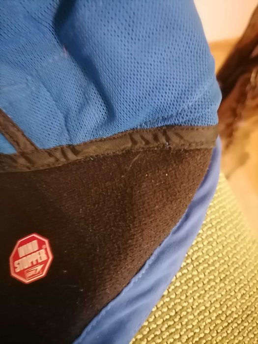 яке Адидас Терекс L