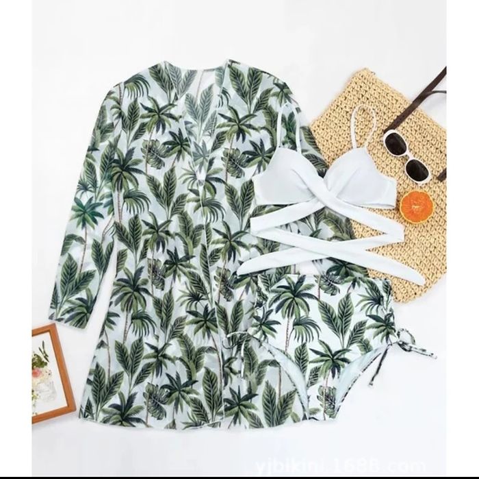 Продам новый купальник