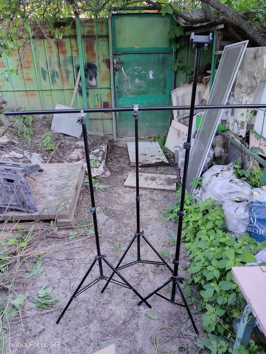 Продам штатив 3шт