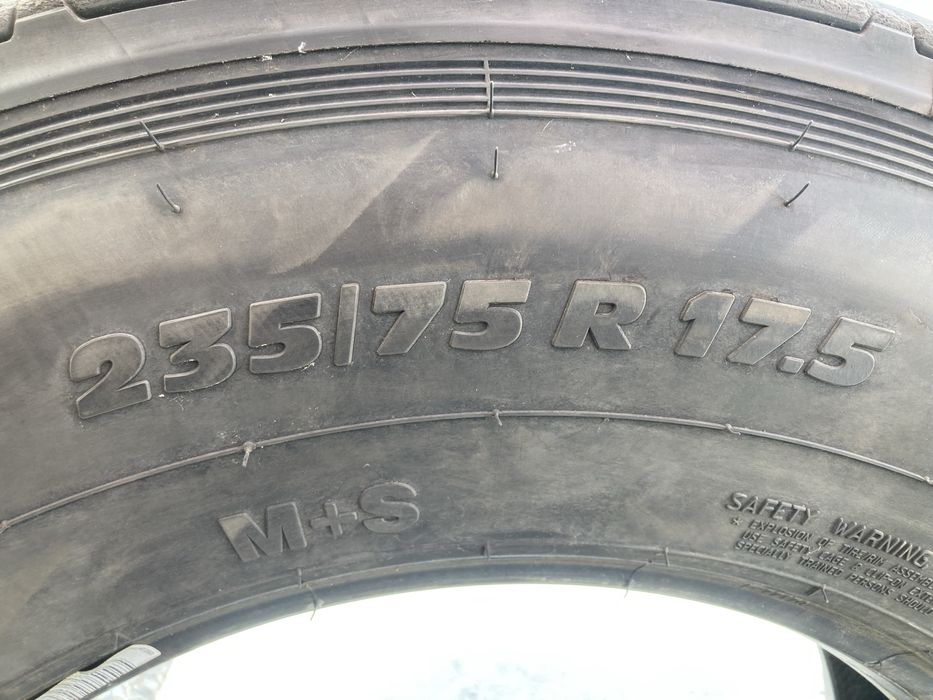 Гума за камион 235-75-17.5