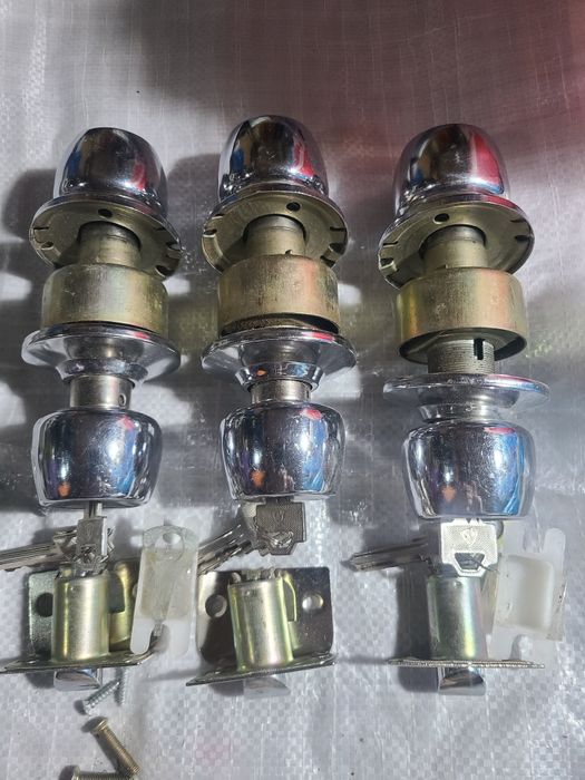 Замки дверные межкомнатные