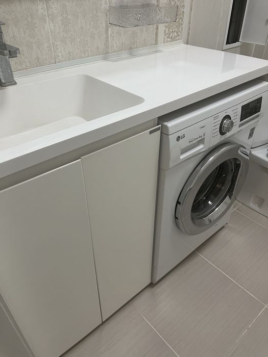 Раковина с тумбой