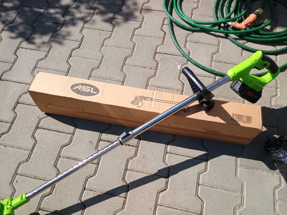 MotoCoasa electrica trimmer 800 w nou