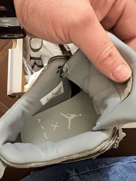 Vand Nike Air Jordan 4 Retro Kaws