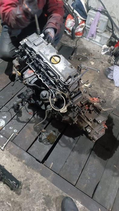 Опел вектра С дизел 2.2 двигател на части със счупен коляно вал