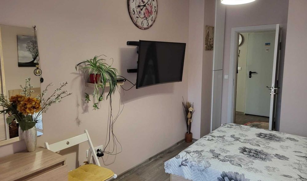 Продава се Тристаен апартамент в Варна, Гранд Мол Варна - 101 кв.м за 2179 €/кв.м - Снимка #11