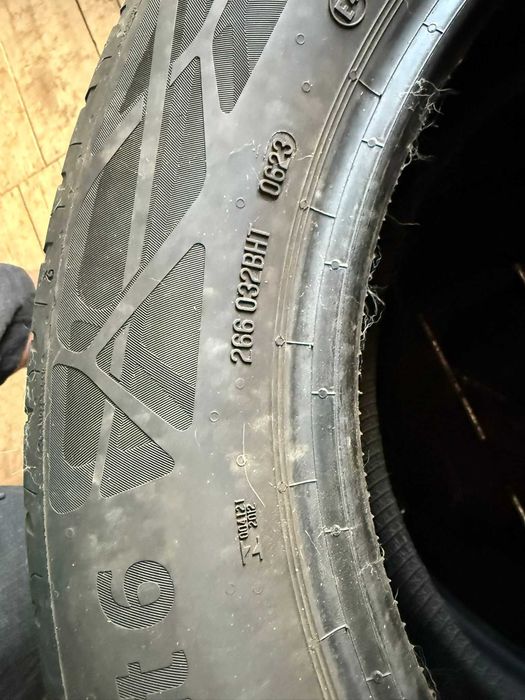 Anvelope vara Continental EcoContact 6 – 215/60 R17H