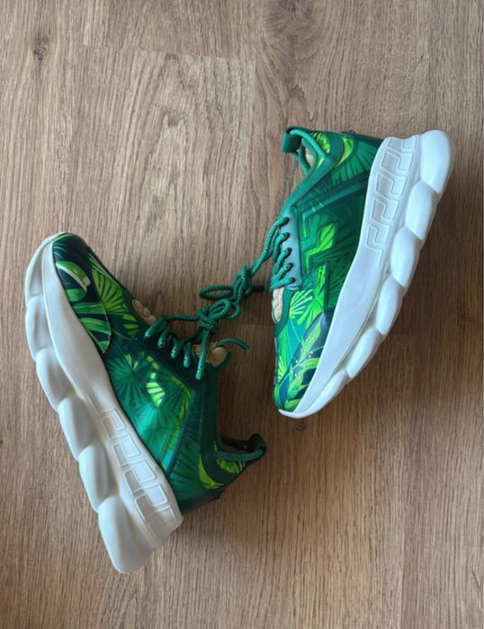 Versace Chain Reaction