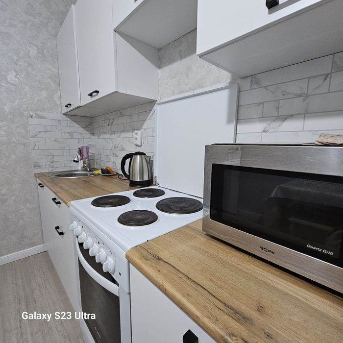 Почасам посуточно понедельно